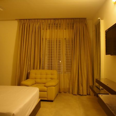 Roseline Suites 班加罗尔 外观 照片